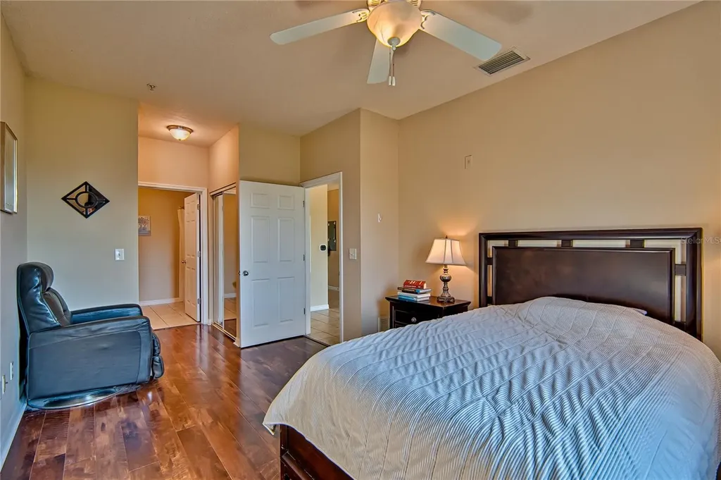 1185 SW 9th Road Gainesville FL 32601