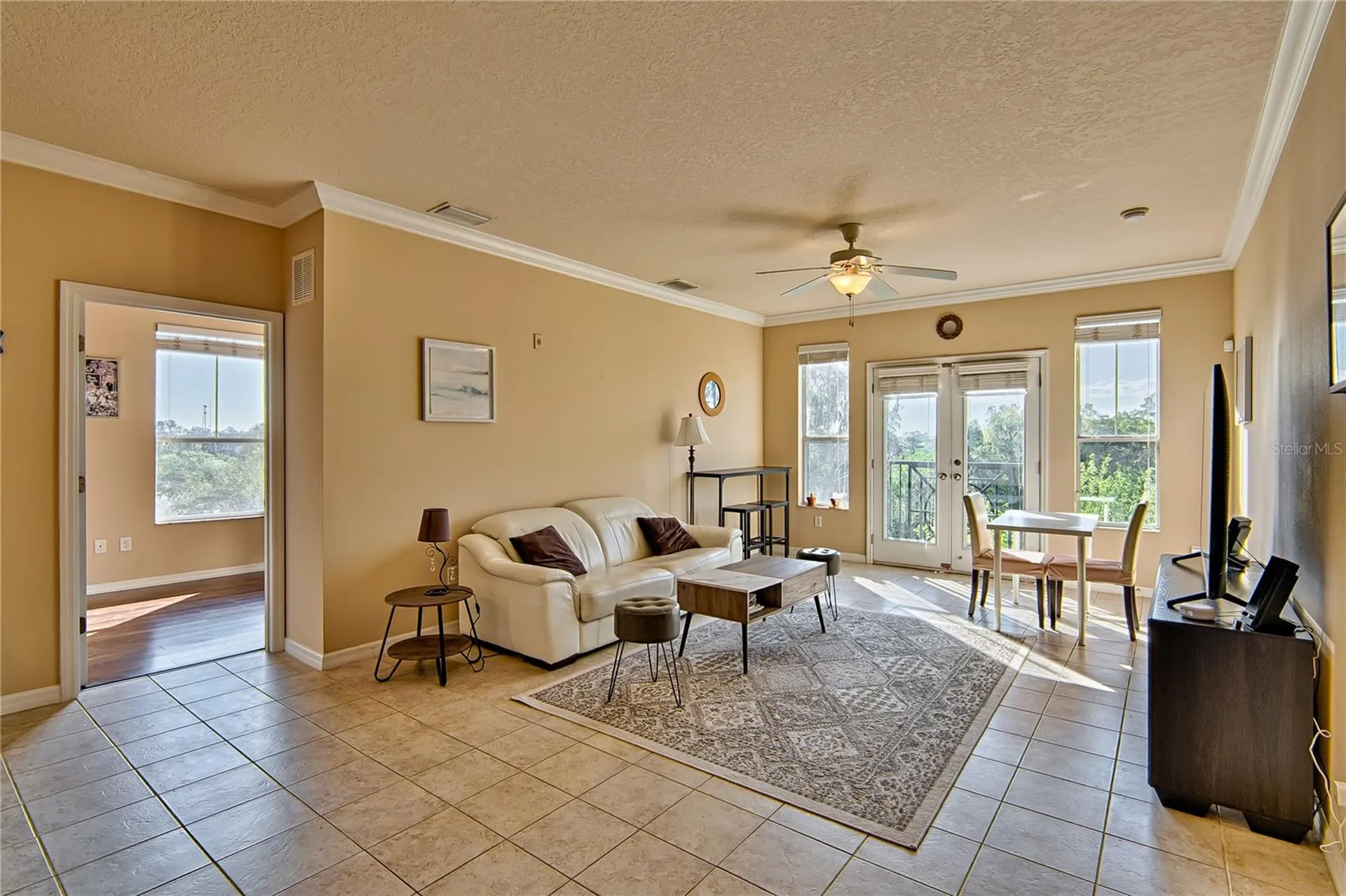 1185 SW 9th Road Gainesville FL 32601