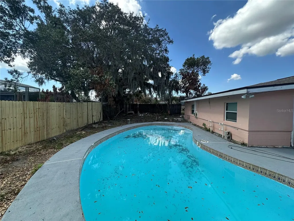 6142 Tebbetts Drive Orlando FL 32808