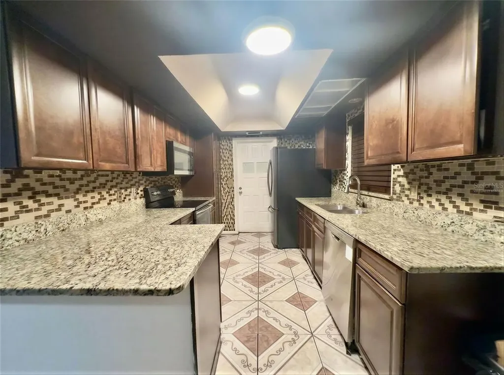 6142 Tebbetts Drive Orlando FL 32808