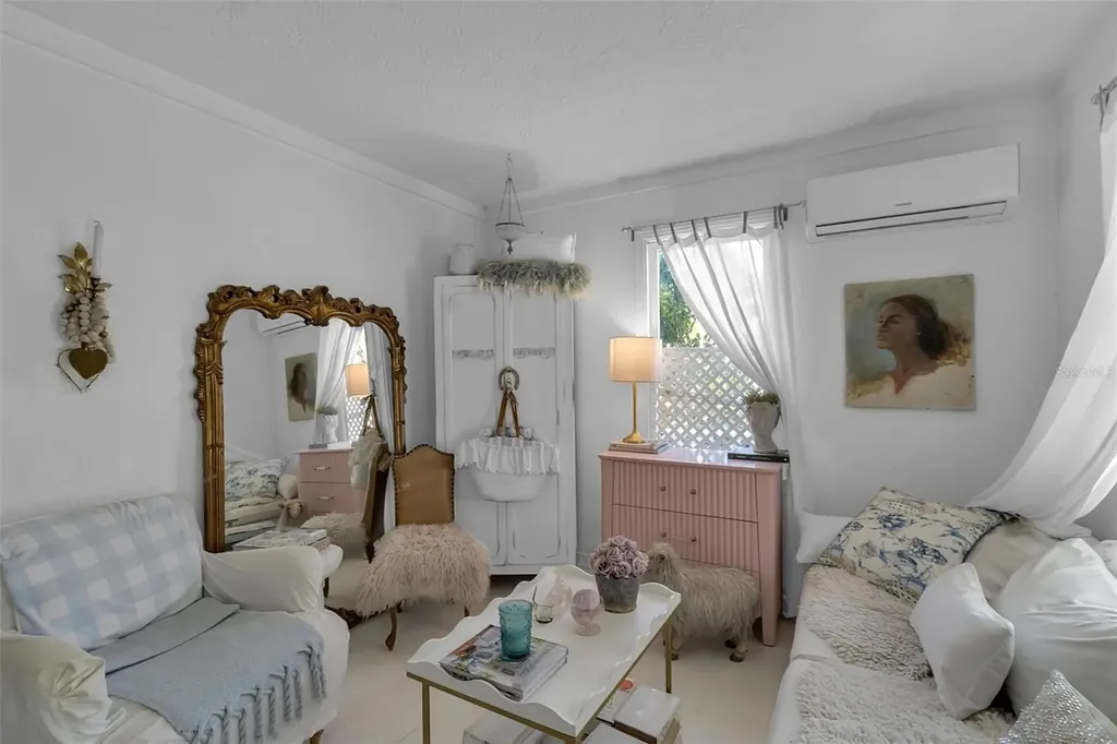 2562 Ashton Road Sarasota FL 34231