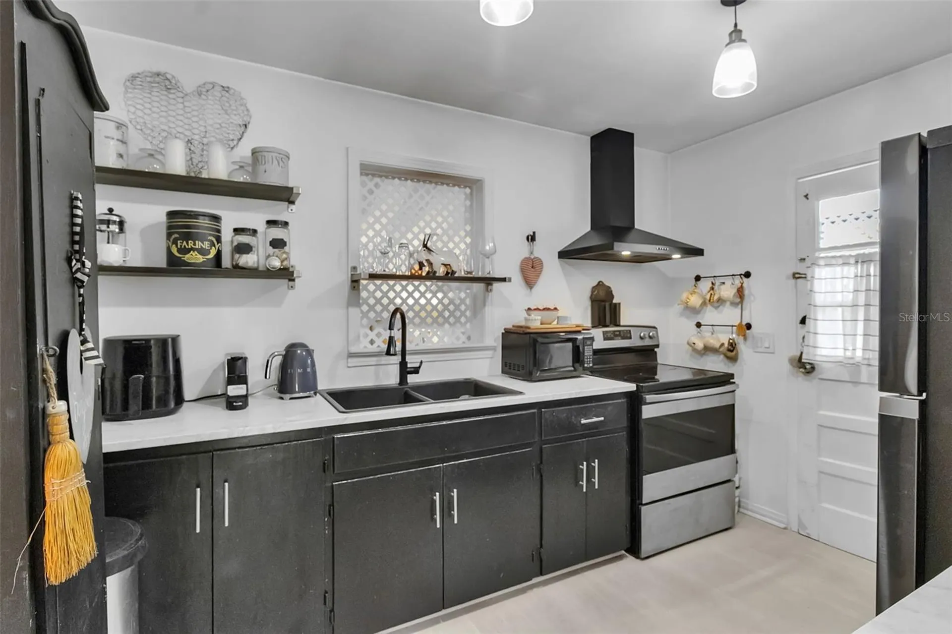 2562 Ashton Road Sarasota FL 34231
