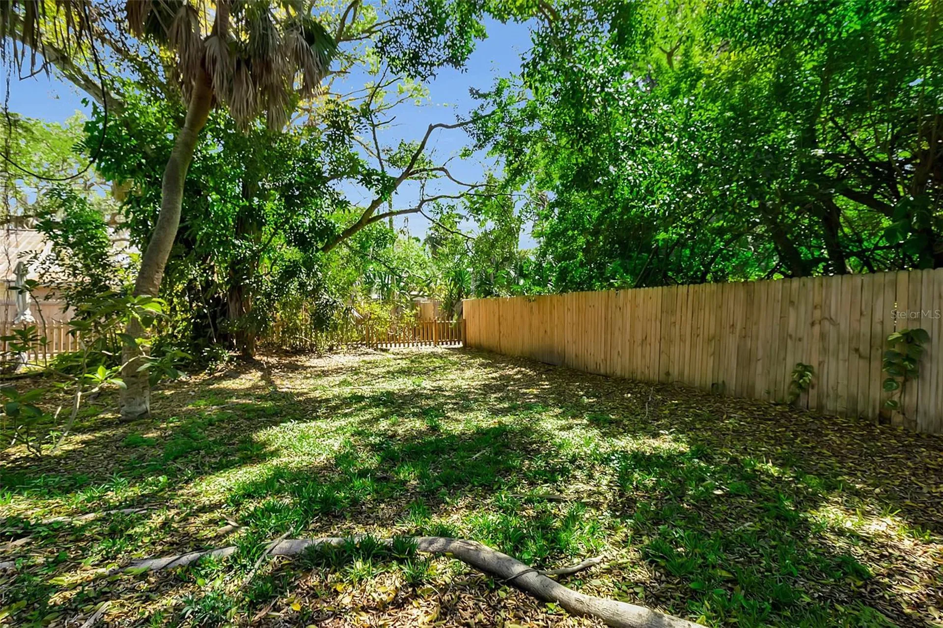 2562 Ashton Road Sarasota FL 34231