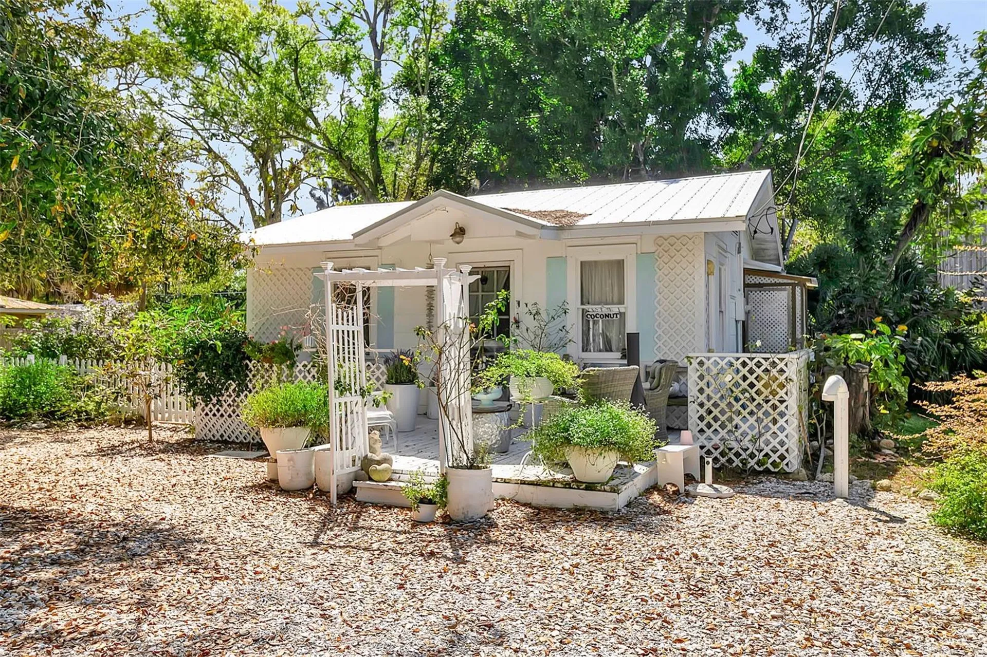 2562 Ashton Road Sarasota FL 34231