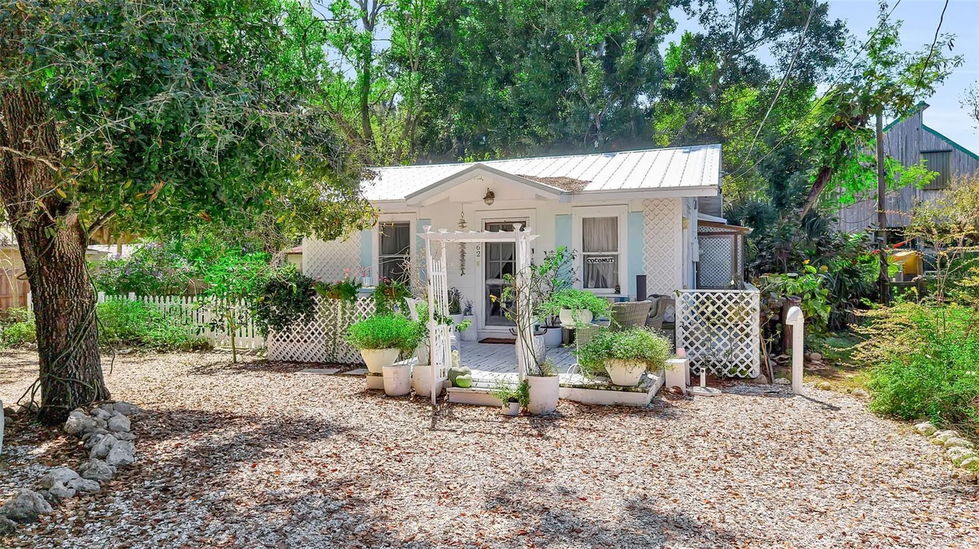 2562 Ashton Road Sarasota FL 34231