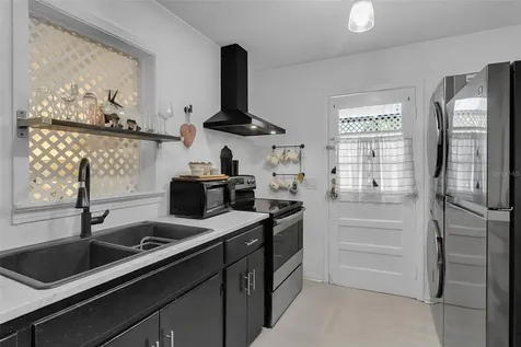 2562 Ashton Road Sarasota FL 34231