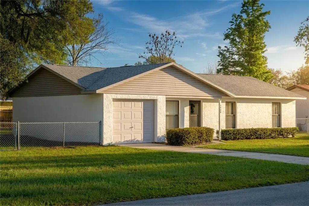 2906 Adams Street W Inverness FL 34453