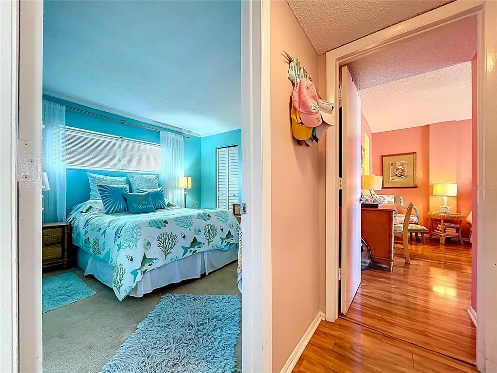 4650 Cove Circle St Petersburg FL 33708