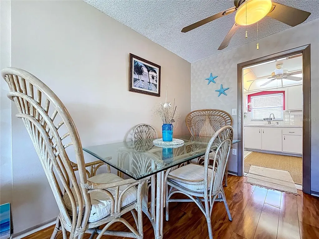 4650 Cove Circle St Petersburg FL 33708