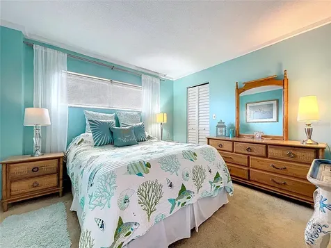 4650 Cove Circle St Petersburg FL 33708