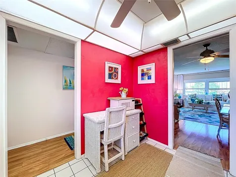 4650 Cove Circle St Petersburg FL 33708