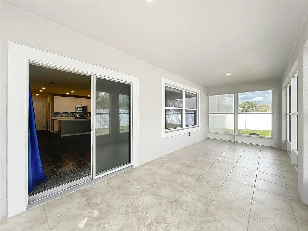 341 Lake Doe Boulevard Apopka FL 32703