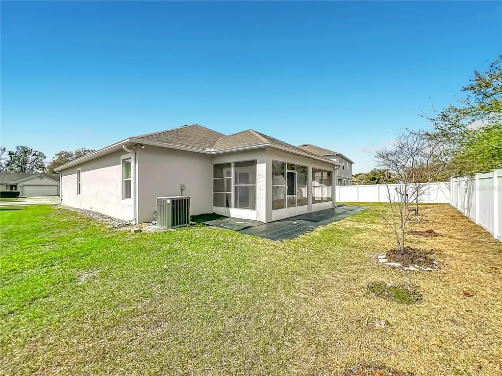 341 Lake Doe Boulevard Apopka FL 32703