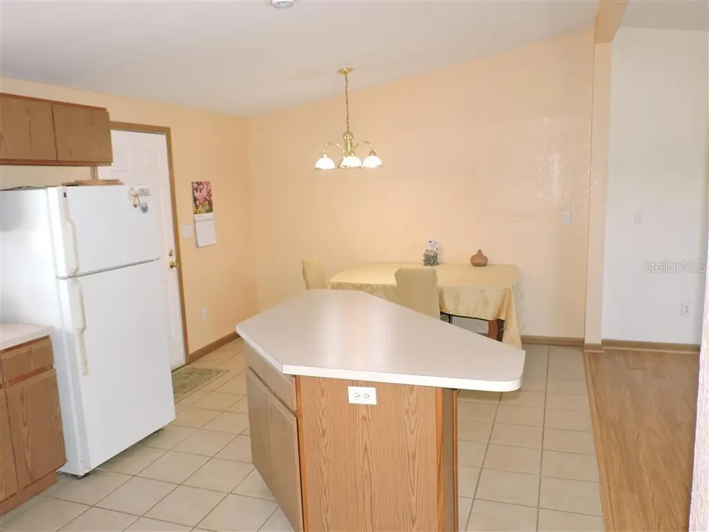 2568 Tall Palm Avenue Lake Wales FL 33898