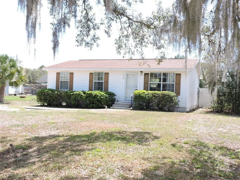 2568 Tall Palm Avenue Lake Wales FL 33898