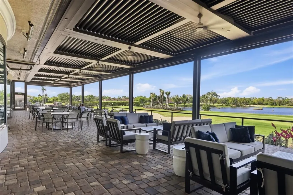 5234 Mahogany Run Avenue Sarasota FL 34241