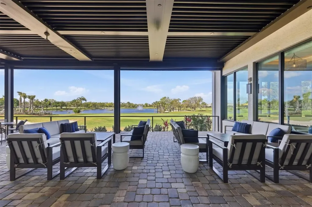 5234 Mahogany Run Avenue Sarasota FL 34241