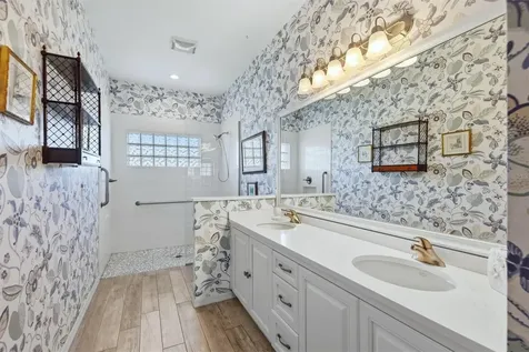 5234 Mahogany Run Avenue Sarasota FL 34241