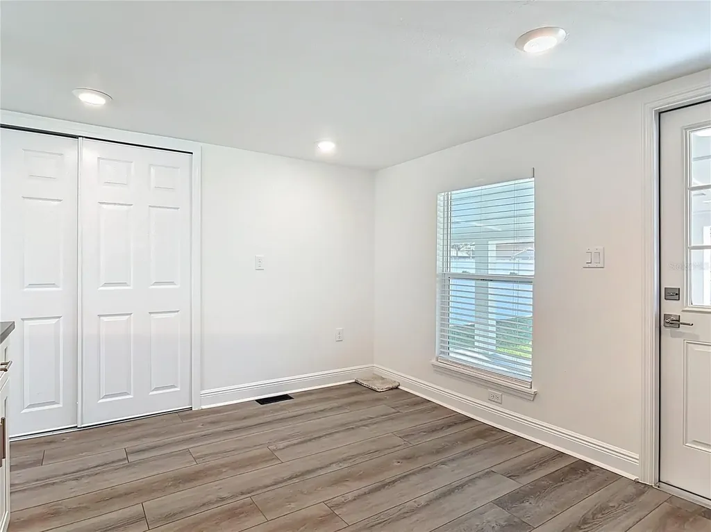 31700 Orange Street Sorrento FL 32776