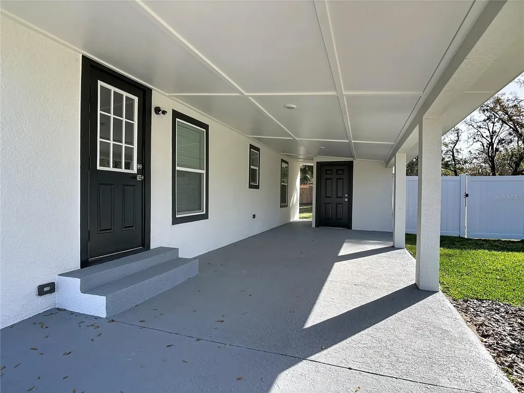 31700 Orange Street Sorrento FL 32776