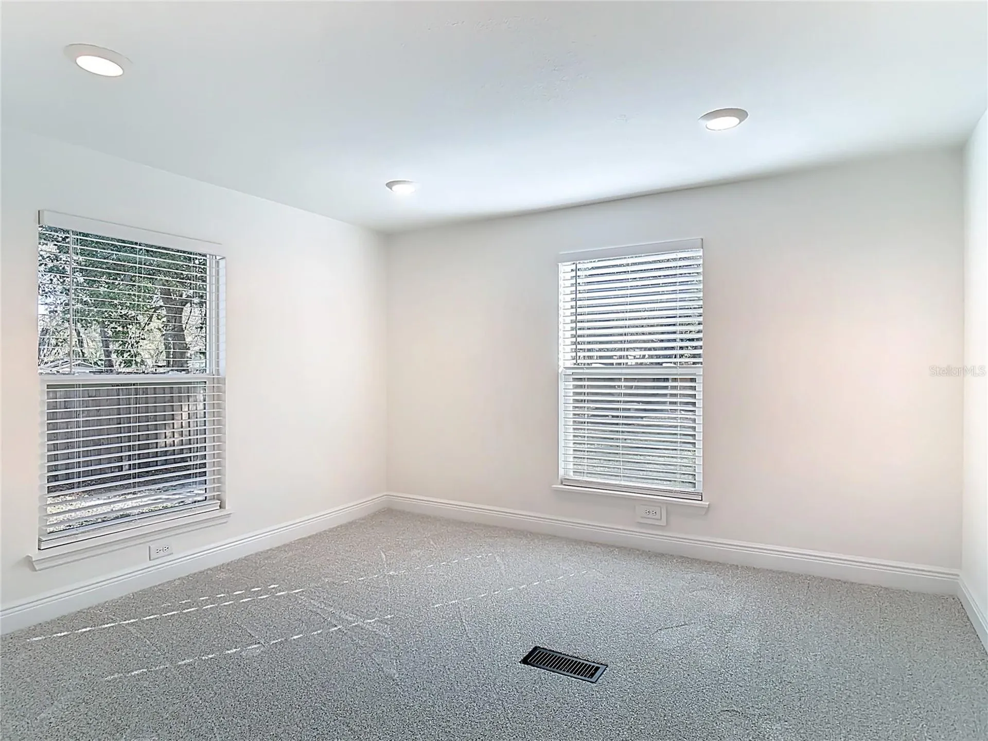 31700 Orange Street Sorrento FL 32776