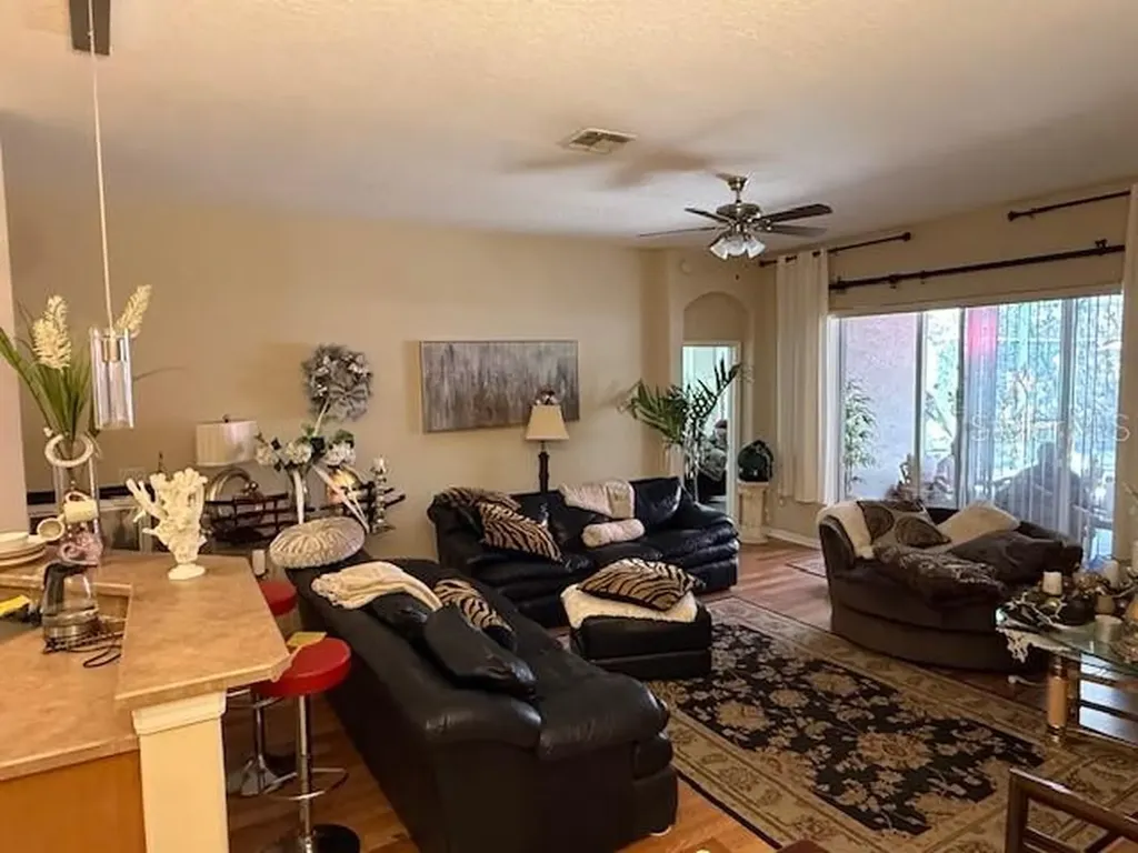 458 Woodford Drive Debary FL 32713