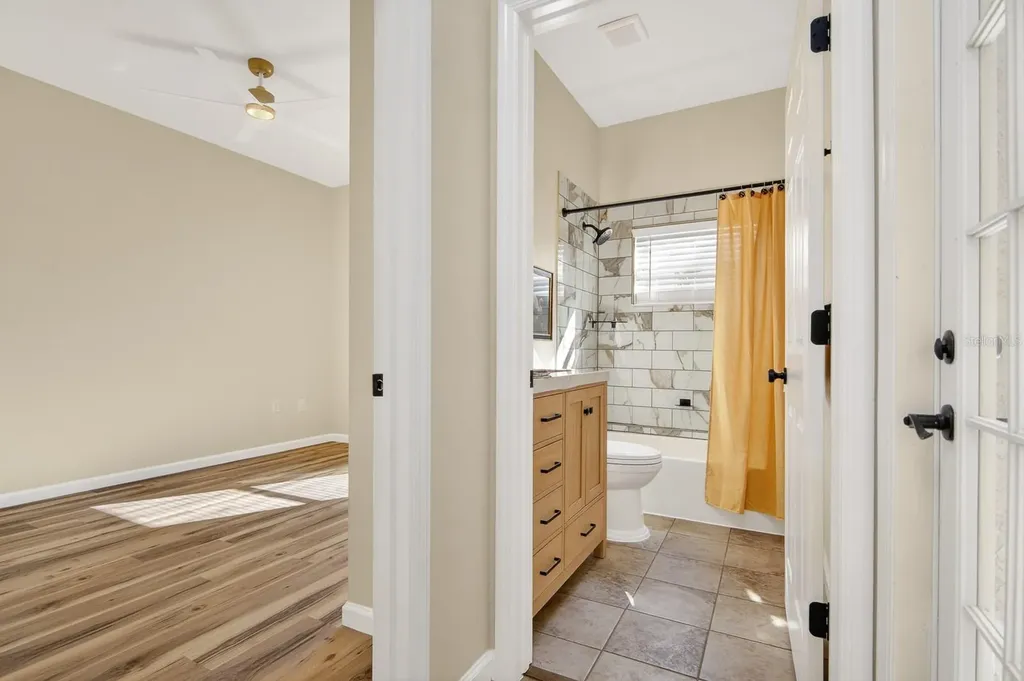 6002 Martinglade Place Lithia FL 33547