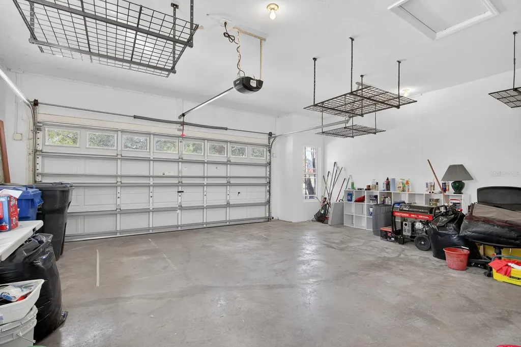 6002 Martinglade Place Lithia FL 33547
