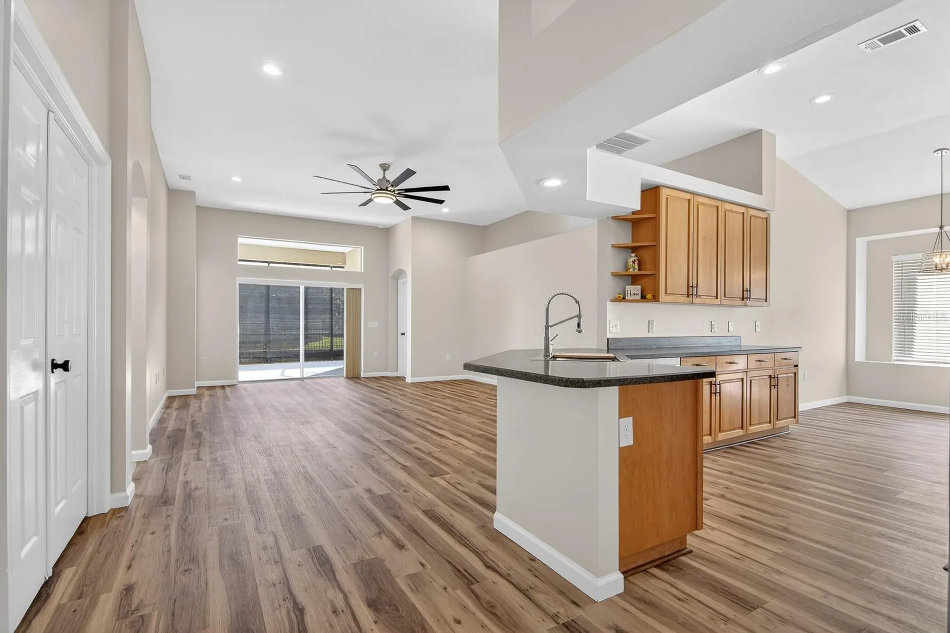 6002 Martinglade Place Lithia FL 33547