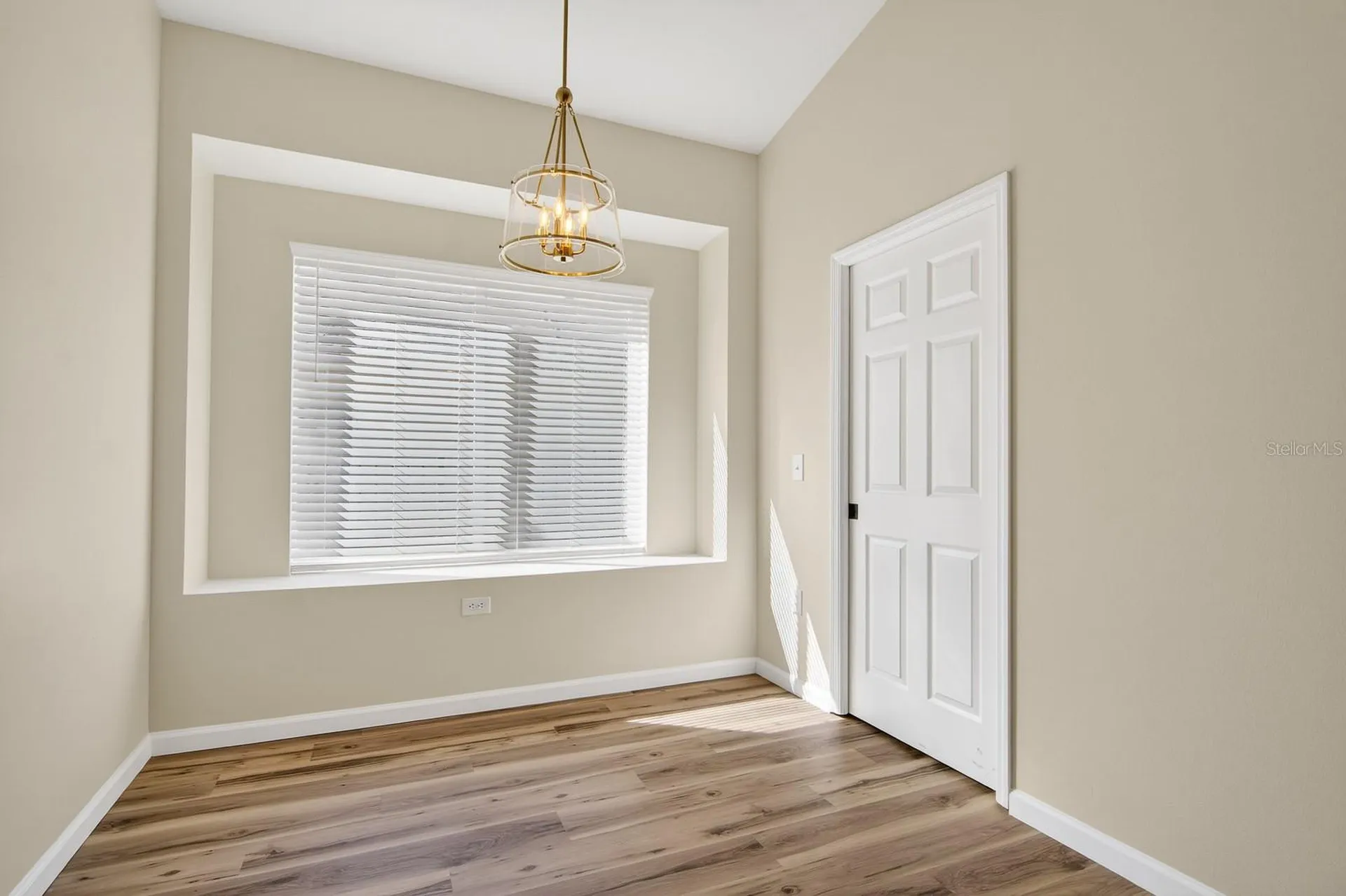 6002 Martinglade Place Lithia FL 33547