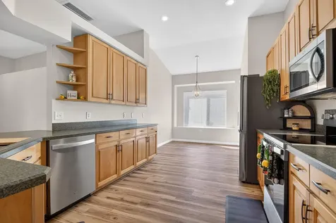 6002 Martinglade Place Lithia FL 33547