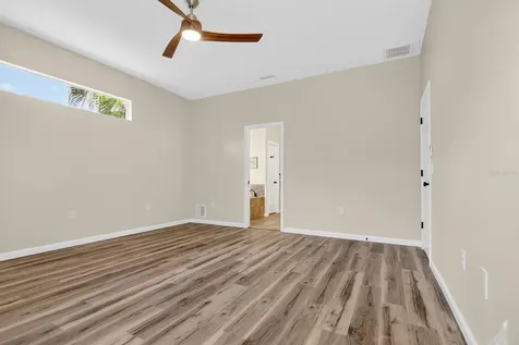6002 Martinglade Place Lithia FL 33547