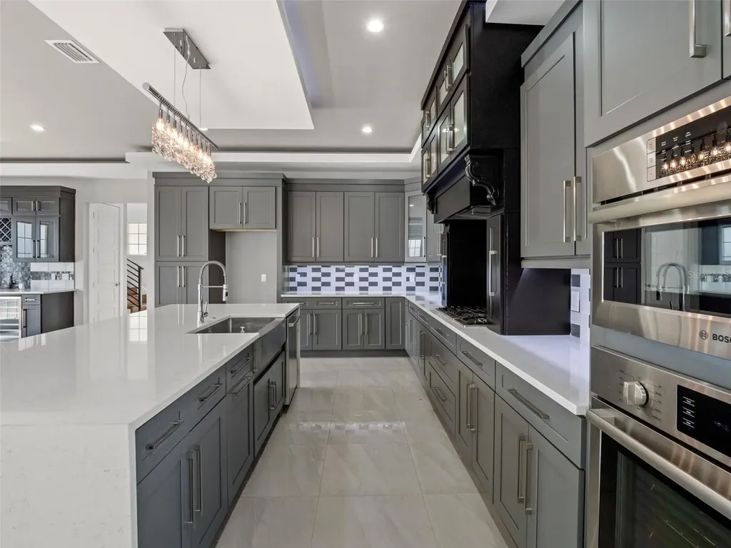 555 Peachtree Road Orlando FL 32804