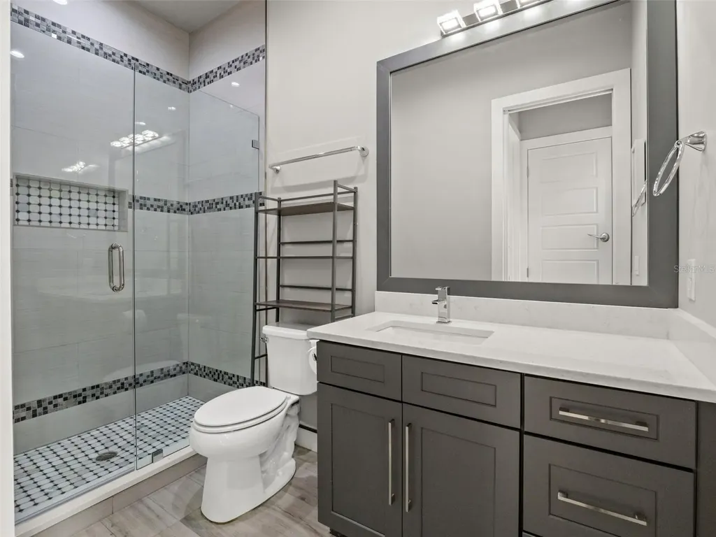 555 Peachtree Road Orlando FL 32804