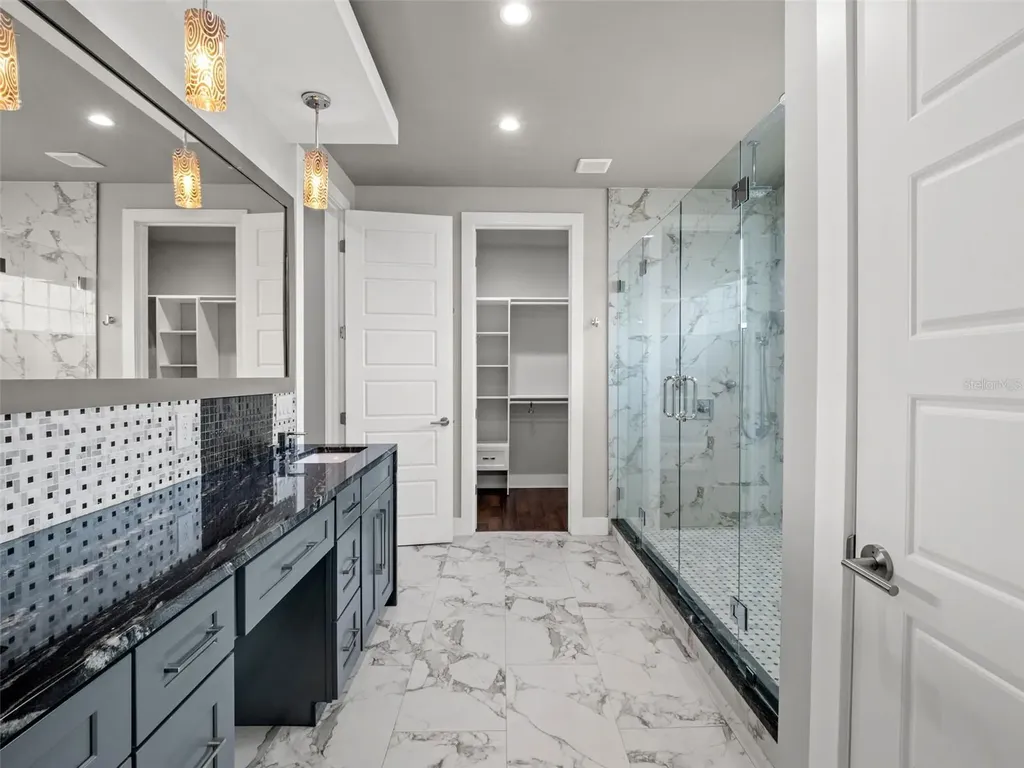 555 Peachtree Road Orlando FL 32804