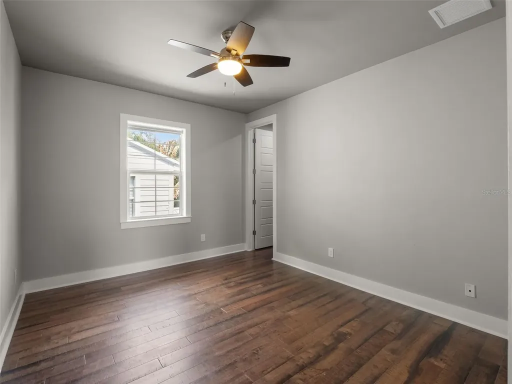 555 Peachtree Road Orlando FL 32804