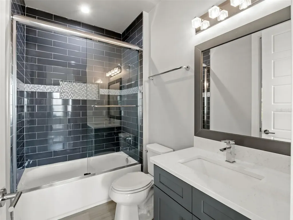 555 Peachtree Road Orlando FL 32804