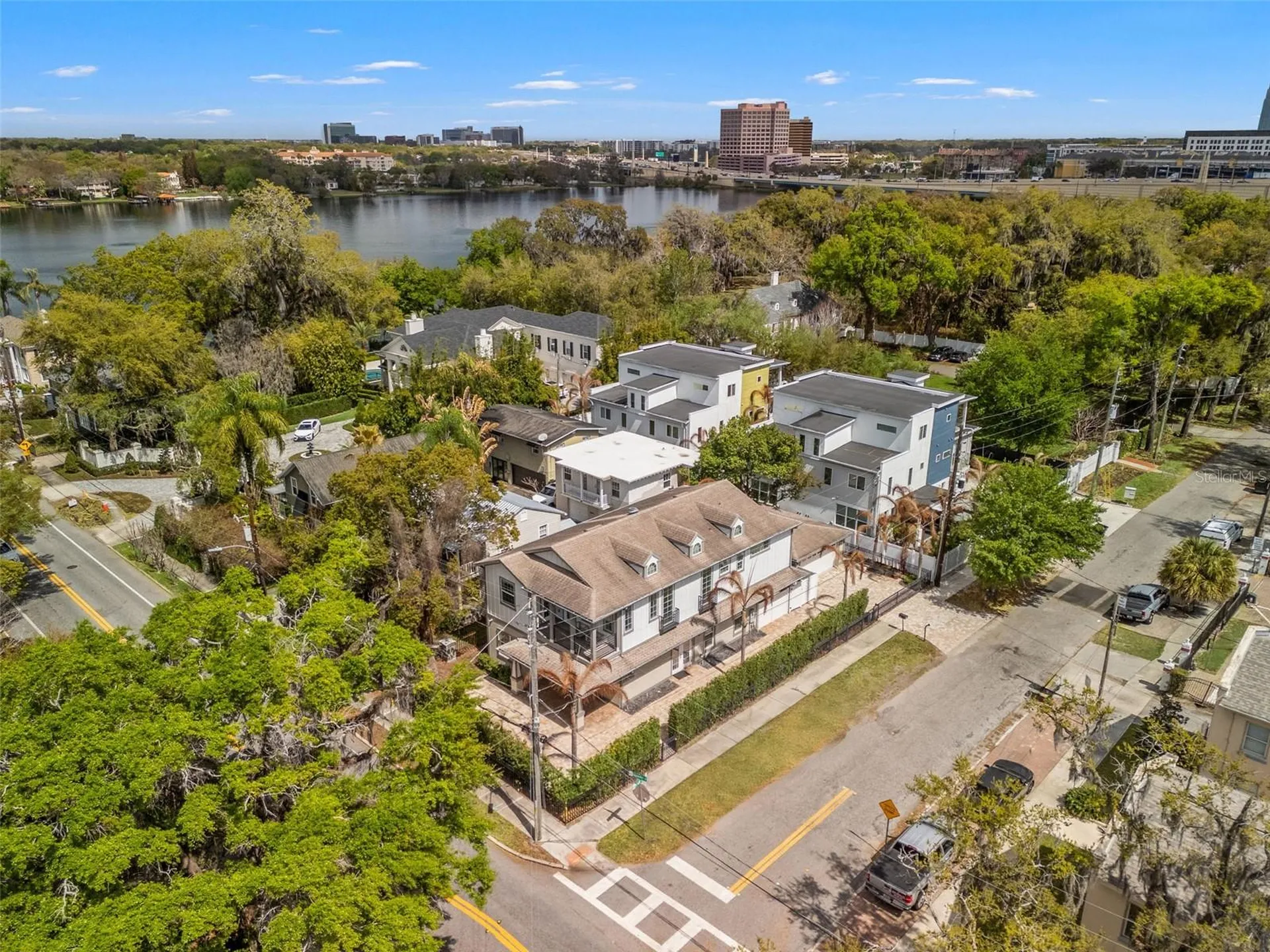 555 Peachtree Road Orlando FL 32804
