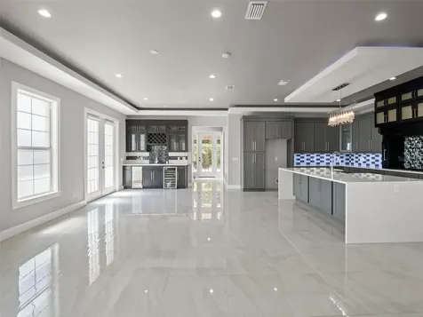 555 Peachtree Road Orlando FL 32804