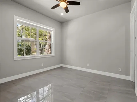 555 Peachtree Road Orlando FL 32804