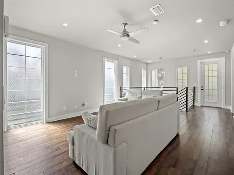 555 Peachtree Road Orlando FL 32804