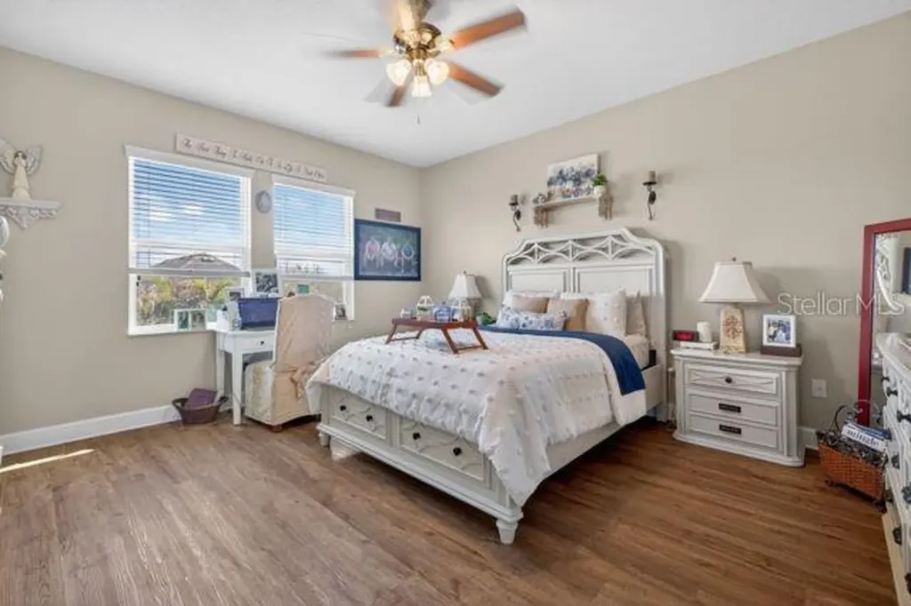 6905 Old Benton Drive Apollo Beach FL 33572