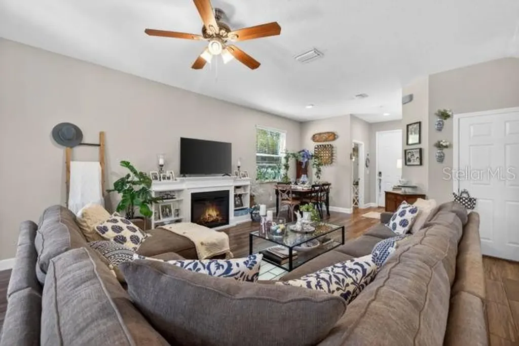 6905 Old Benton Drive Apollo Beach FL 33572