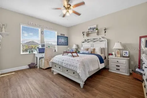6905 Old Benton Drive Apollo Beach FL 33572