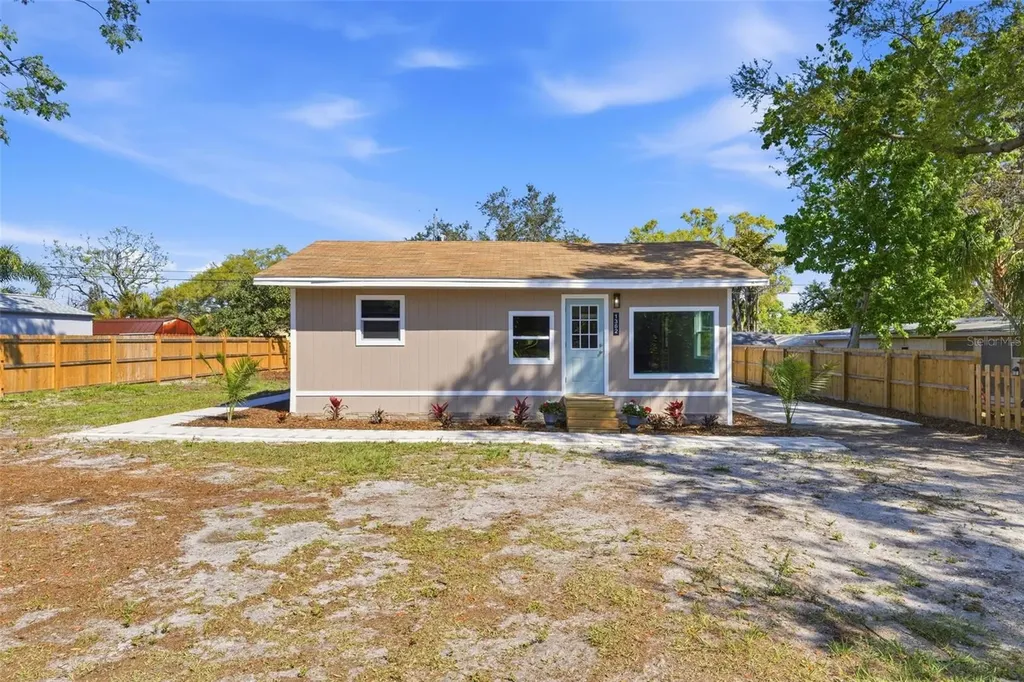 1362 Milton Street Clearwater FL 33756
