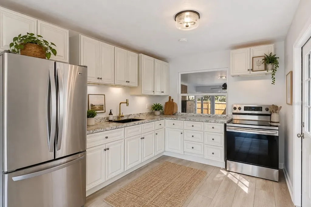 1362 Milton Street Clearwater FL 33756