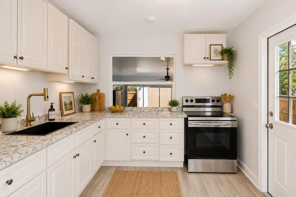 1362 Milton Street Clearwater FL 33756