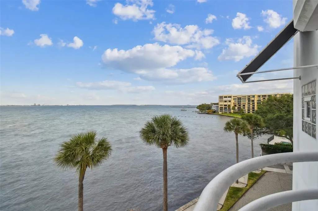 4950 Bayshore Boulevard Tampa FL 33611