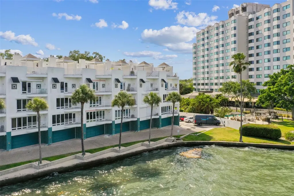 4950 Bayshore Boulevard Tampa FL 33611