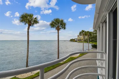 4950 Bayshore Boulevard Tampa FL 33611